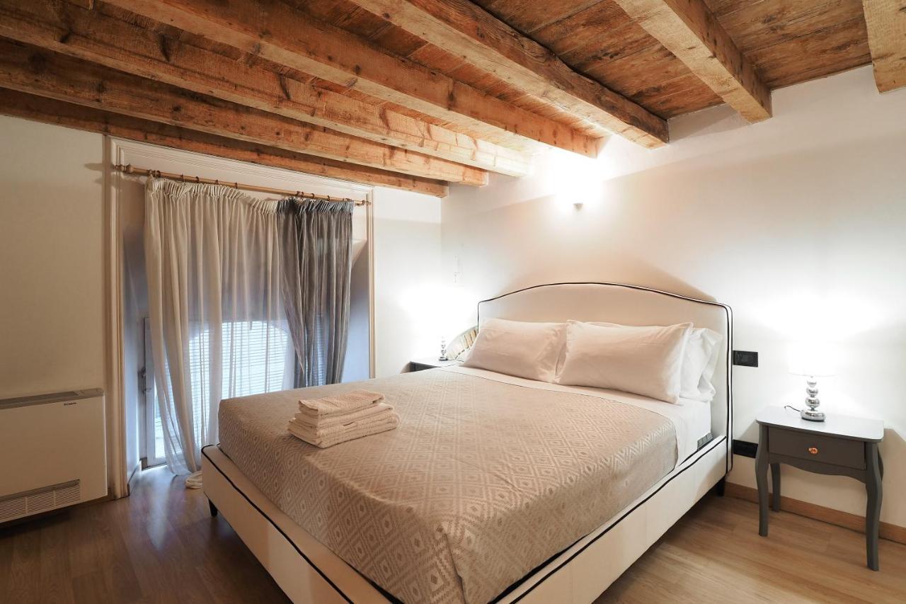 Unique Duomo Luxury Property Milán Exteriér fotografie